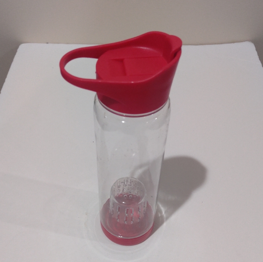 Red Rover Infuser Plastic Container, 24 oz - Picture 2 of 6